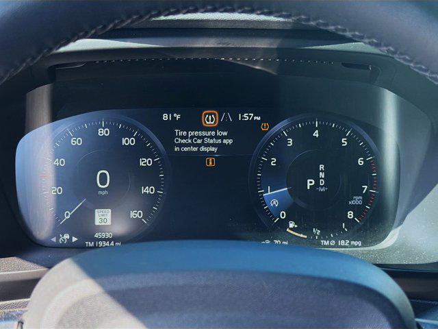 used 2022 Volvo XC40 car, priced at $24,242