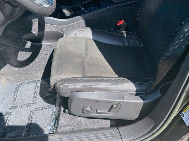 used 2022 Volvo XC40 car, priced at $24,242