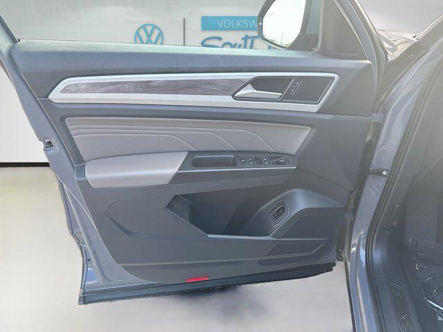 used 2022 Volkswagen Atlas Cross Sport car, priced at $23,820