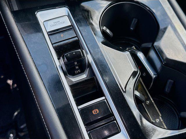 used 2024 Volkswagen Atlas car, priced at $32,420