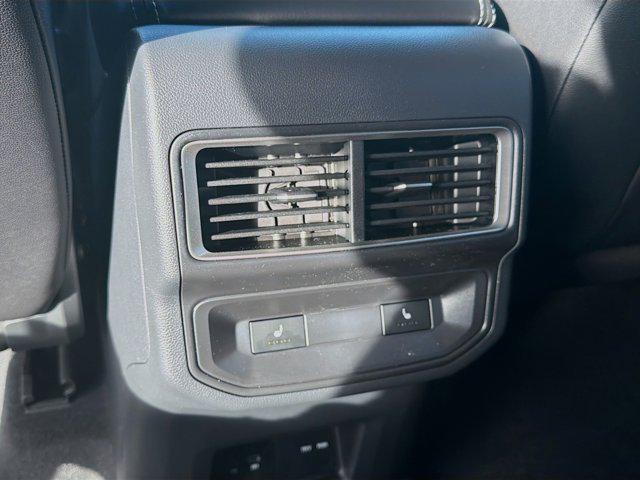 new 2026 Volkswagen Atlas Cross Sport car, priced at $52,261