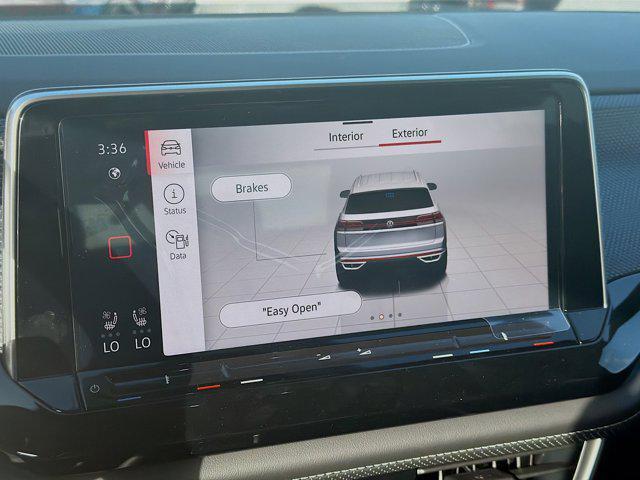 new 2026 Volkswagen Atlas Cross Sport car, priced at $52,261