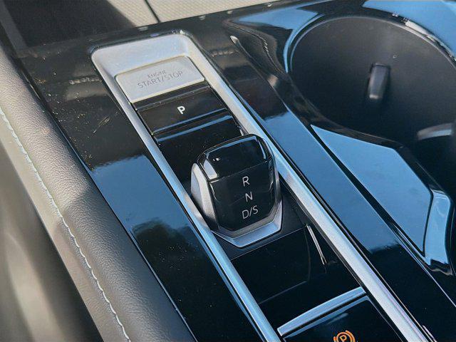 new 2026 Volkswagen Atlas Cross Sport car, priced at $52,261