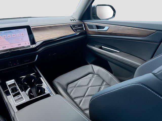 new 2026 Volkswagen Atlas car, priced at $43,403