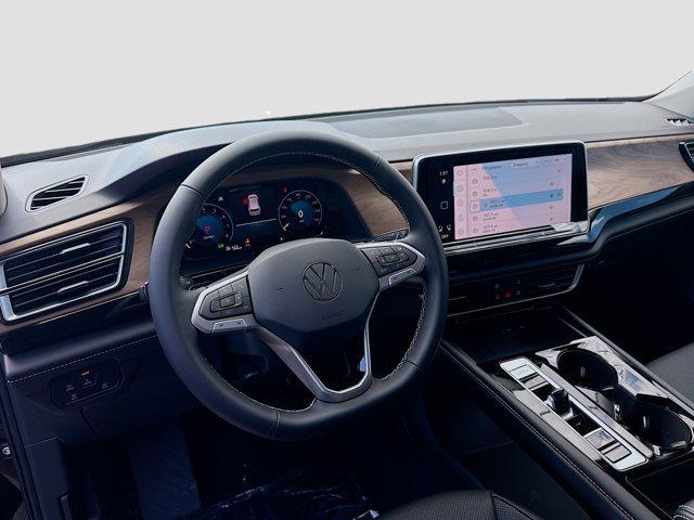 new 2026 Volkswagen Atlas car, priced at $43,403