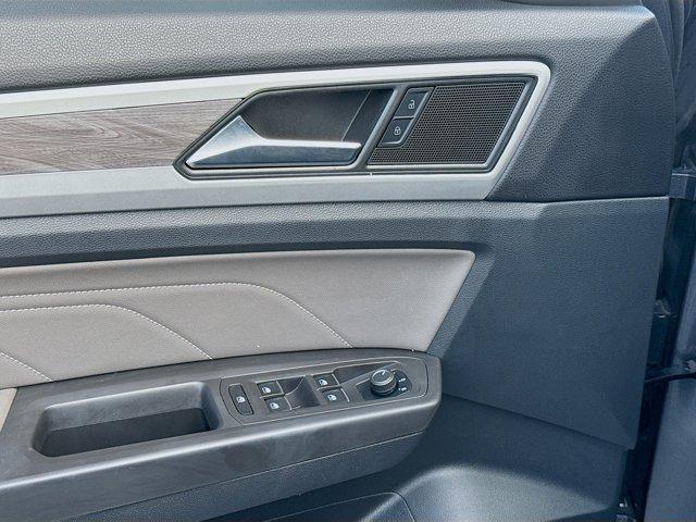 used 2022 Volkswagen Atlas Cross Sport car, priced at $20,337