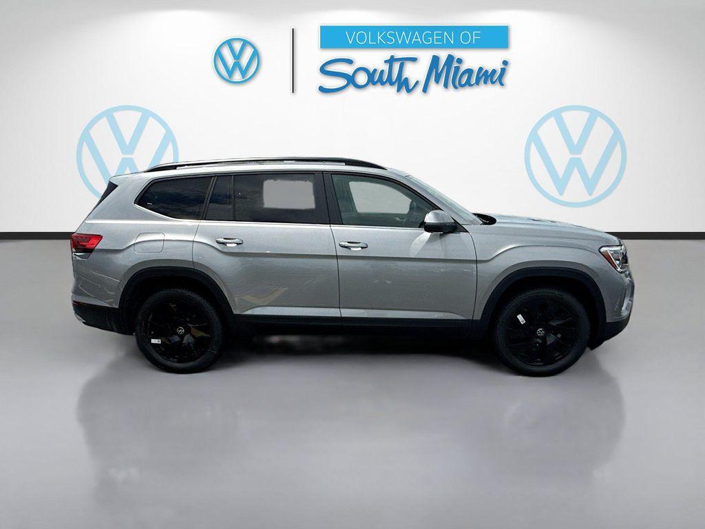 new 2026 Volkswagen Atlas car, priced at $40,305