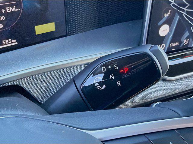 new 2026 Volkswagen Tiguan car, priced at $30,842