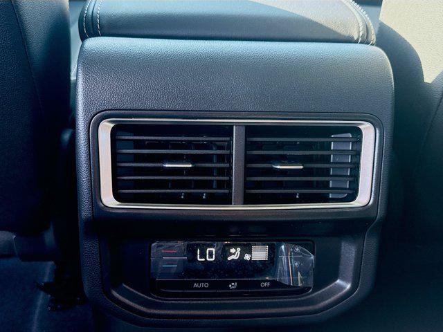 new 2026 Volkswagen Atlas car, priced at $42,293