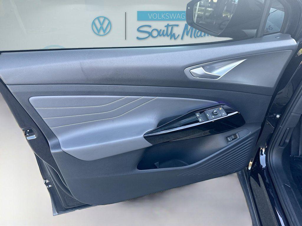 used 2024 Volkswagen ID.4 car, priced at $22,745