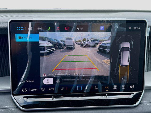 new 2026 Volkswagen Tiguan car, priced at $37,925