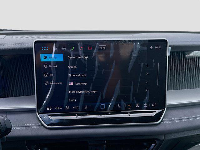 new 2026 Volkswagen Tiguan car, priced at $37,925