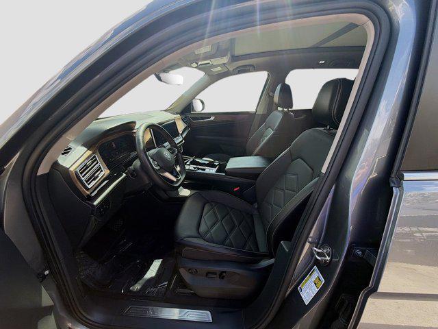 used 2024 Volkswagen Atlas car, priced at $25,983