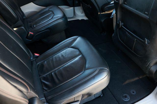 used 2020 Chrysler Pacifica car, priced at $12,991