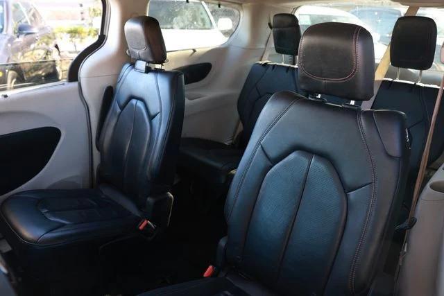 used 2020 Chrysler Pacifica car, priced at $12,991