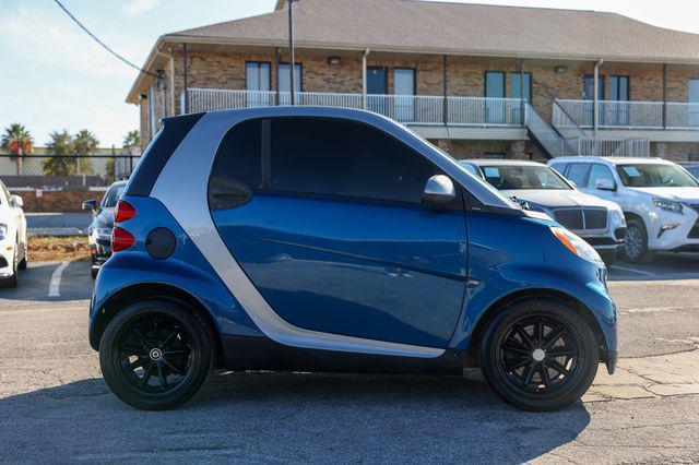 used 2009 smart ForTwo car, priced at $5,991