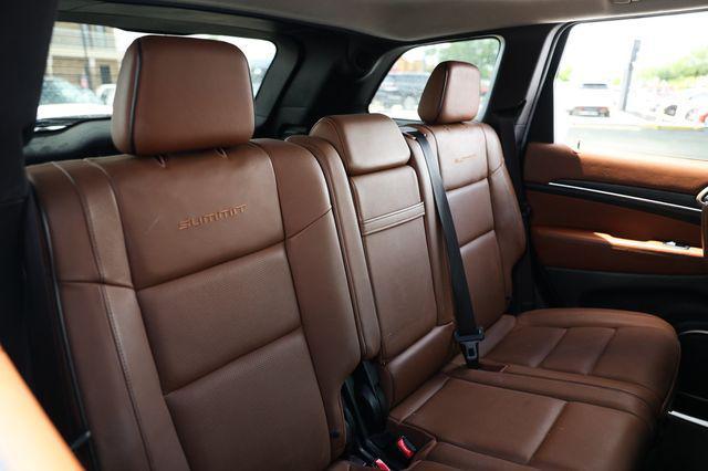 used 2015 Jeep Grand Cherokee car, priced at $12,489