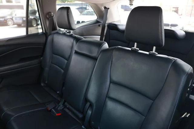 used 2019 Honda Pilot car, priced at $18,491