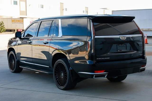 used 2023 Cadillac Escalade ESV car, priced at $72,989