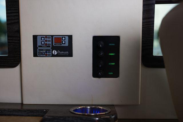 Mercedes-Benz Sprinter view 56