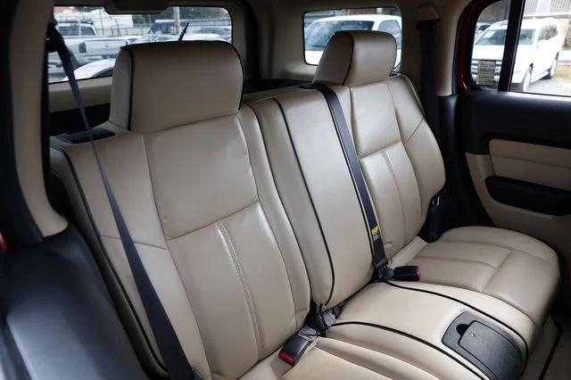 used 2006 Hummer H3 car, priced at $7,991