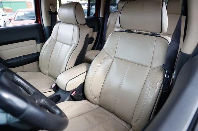 used 2006 Hummer H3 car, priced at $7,991