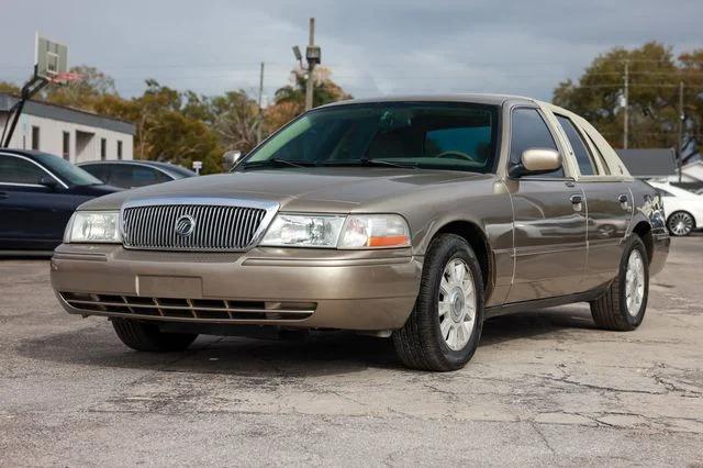 used 2004 Mercury Grand Marquis car, priced at $7,991