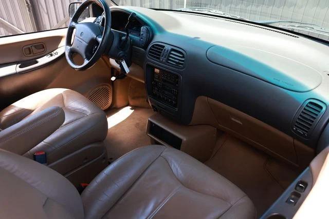 used 1998 Mercury Villager car, priced at $4,991