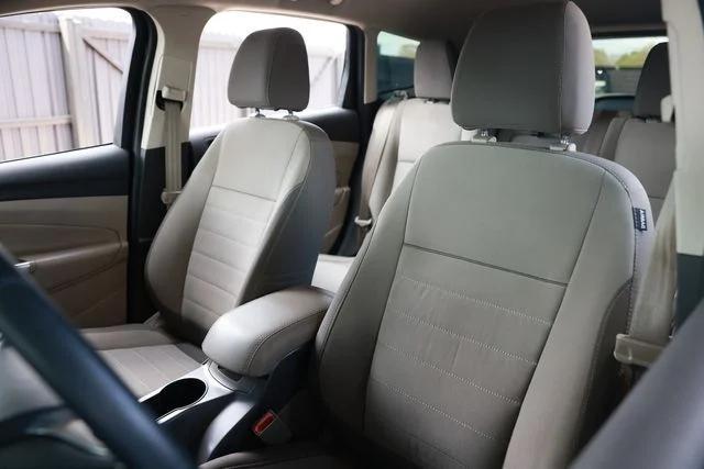 used 2015 Ford Escape car, priced at $3,991