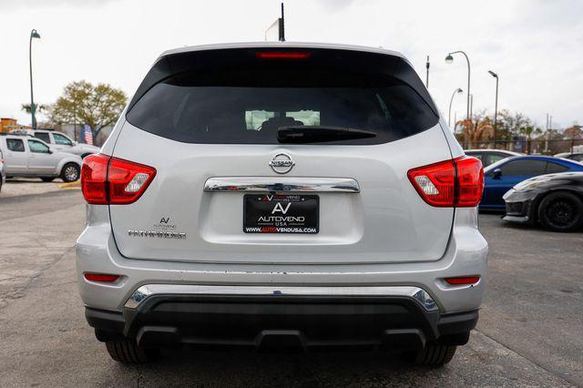 used 2018 Nissan Pathfinder car, priced at $7,491