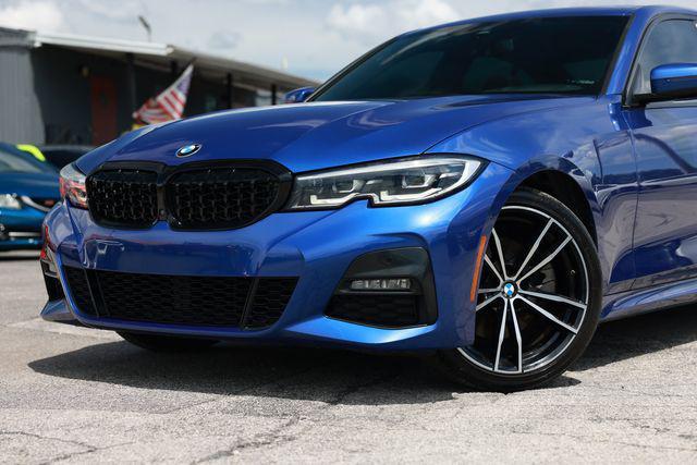 BMW 3 Series view 35