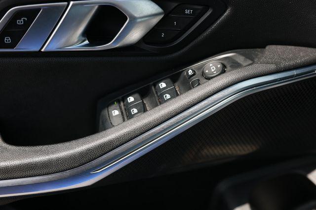 BMW 3 Series view 45