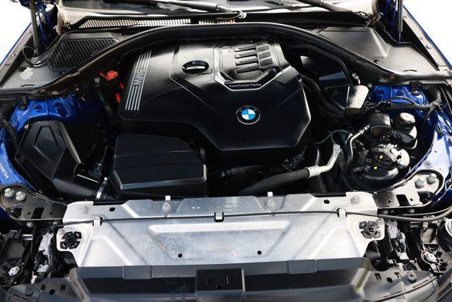 BMW 3 Series view 23