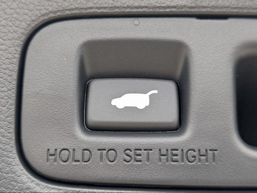 new 2026 Honda CR-V Hybrid car, priced at $40,599