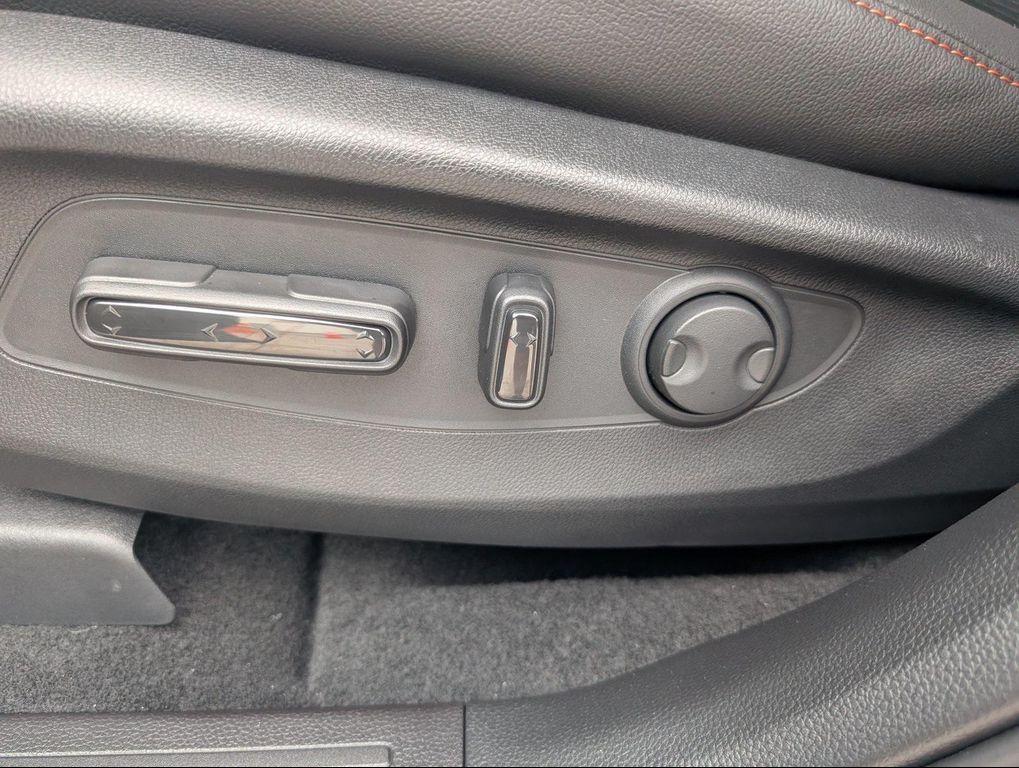 new 2026 Honda CR-V Hybrid car, priced at $40,599