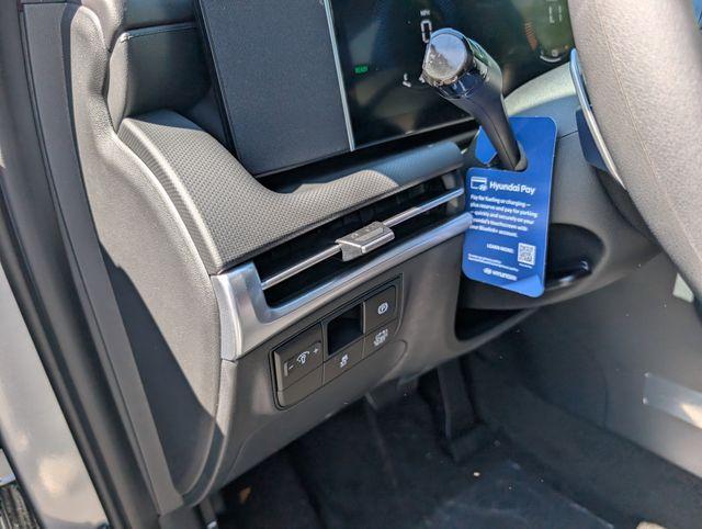 new 2026 Hyundai TUCSON Hybrid car, priced at $31,015
