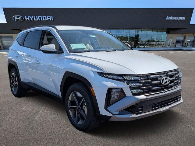 new 2026 Hyundai TUCSON Hybrid car, priced at $33,339