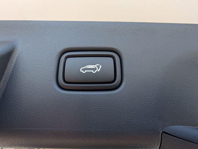 new 2026 Hyundai TUCSON Hybrid car, priced at $33,339