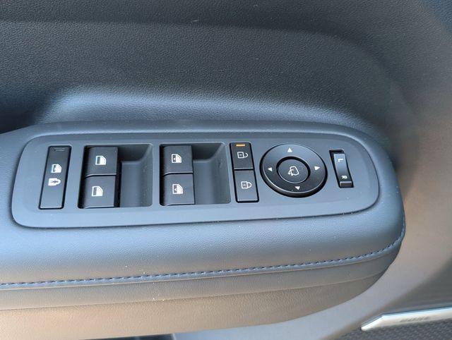 new 2026 Hyundai SANTA FE HEV car, priced at $45,173