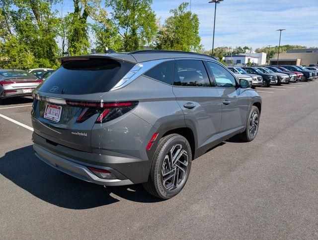 new 2026 Hyundai TUCSON Hybrid car, priced at $40,967
