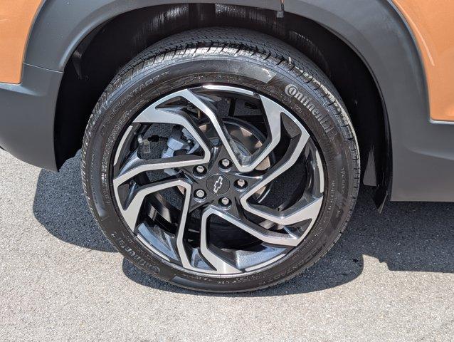 used 2024 Chevrolet TrailBlazer car, priced at $28,387