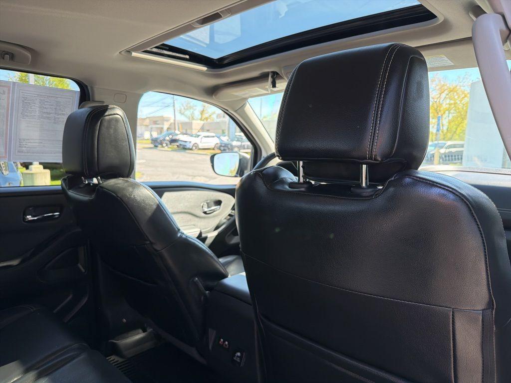 used 2022 Nissan Frontier car, priced at $27,913