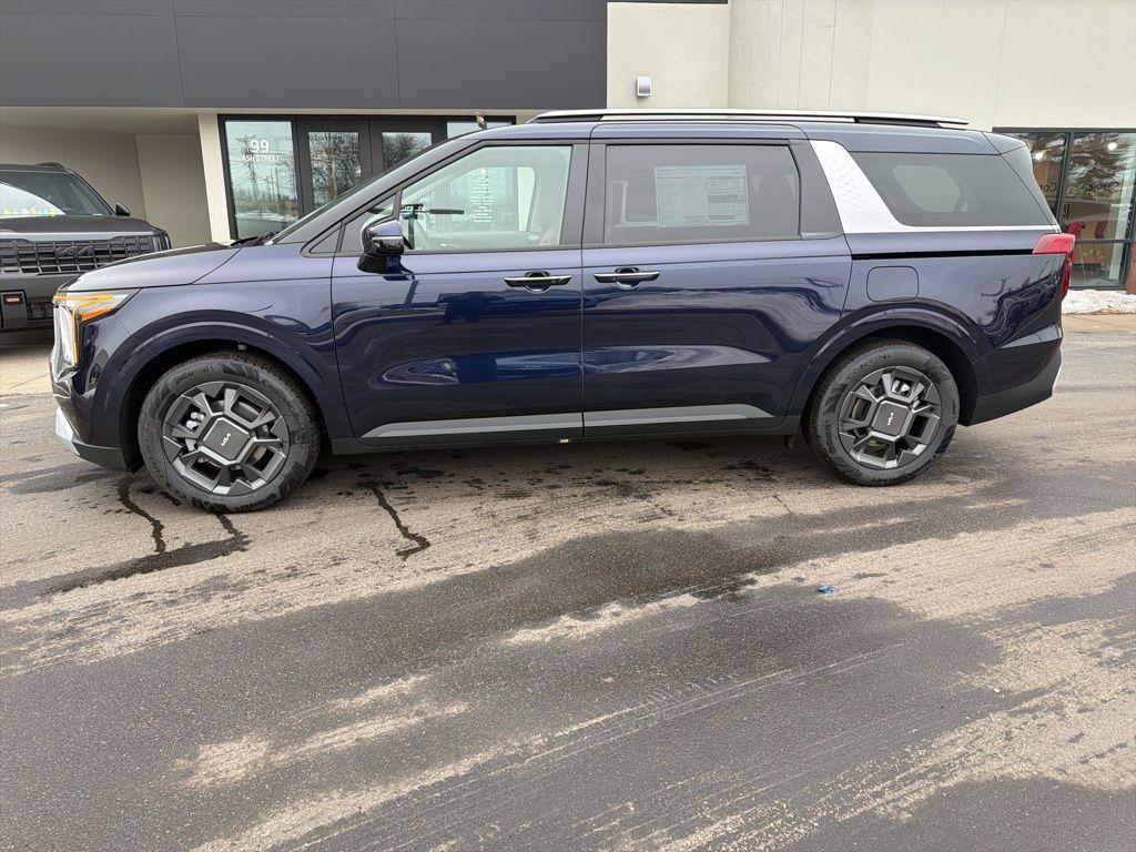 new 2026 Kia Carnival Hybrid car, priced at $42,121