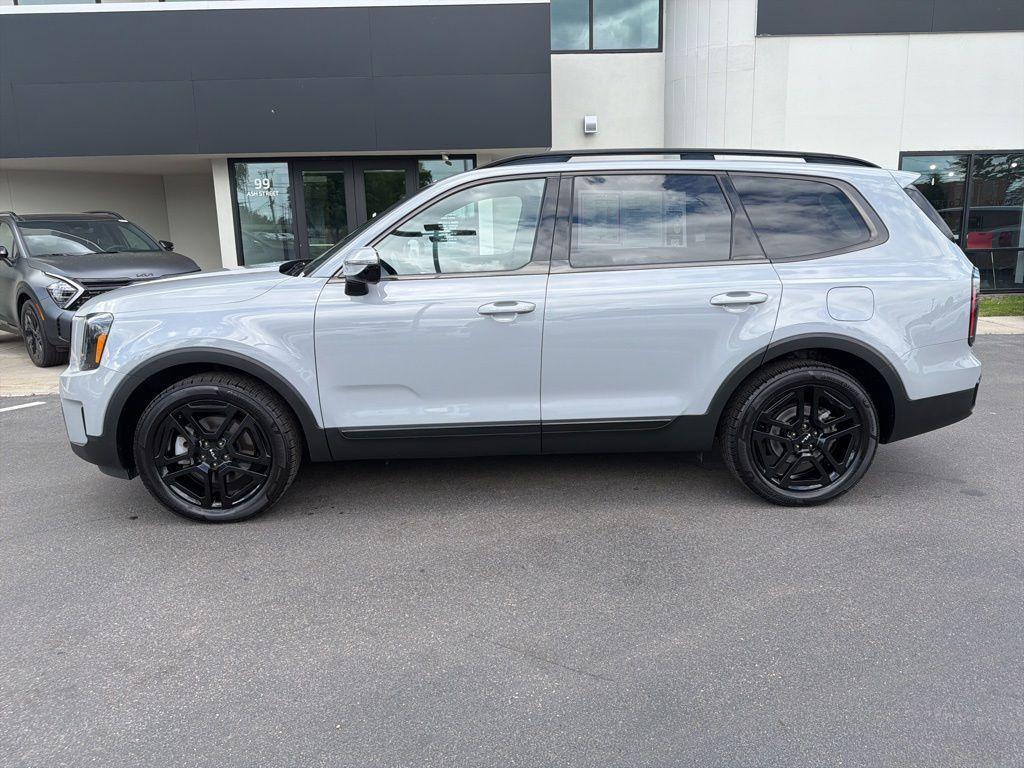 used 2024 Kia Telluride car, priced at $42,298
