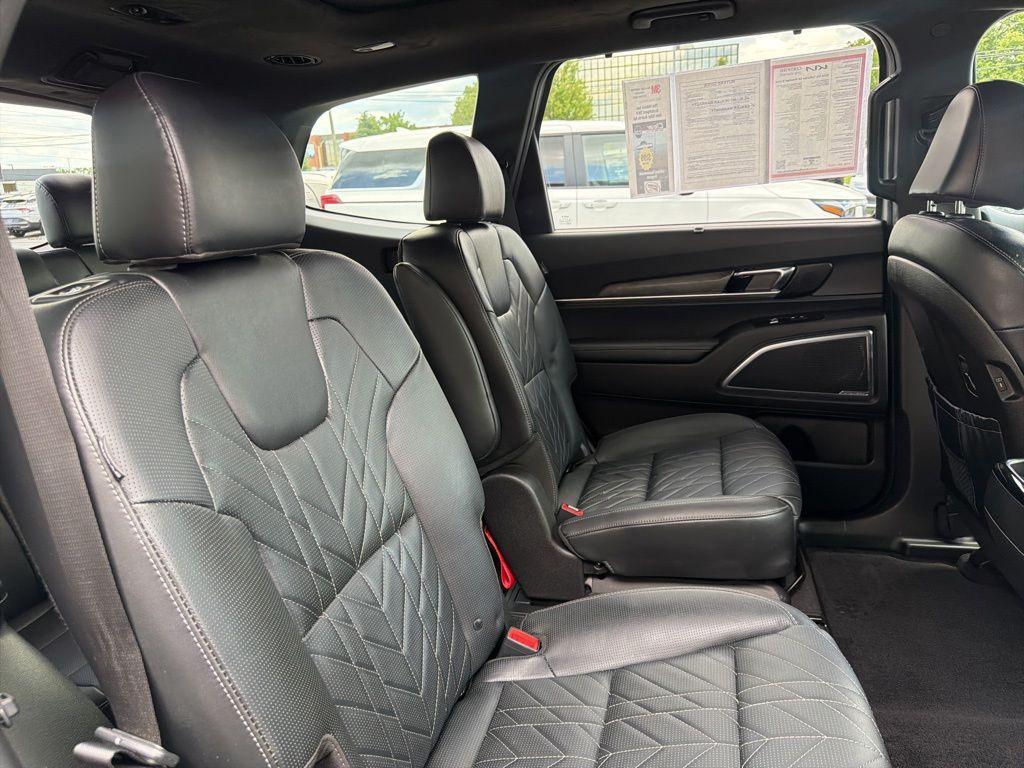 used 2024 Kia Telluride car, priced at $42,298