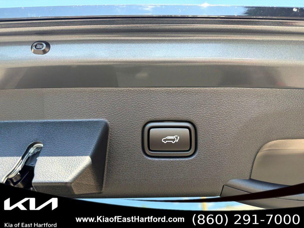 new 2026 Kia Sportage Hybrid car, priced at $40,416