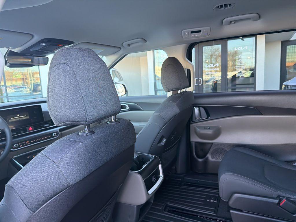 new 2026 Kia Carnival car, priced at $35,781