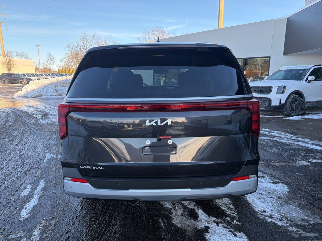new 2026 Kia Carnival car, priced at $35,781