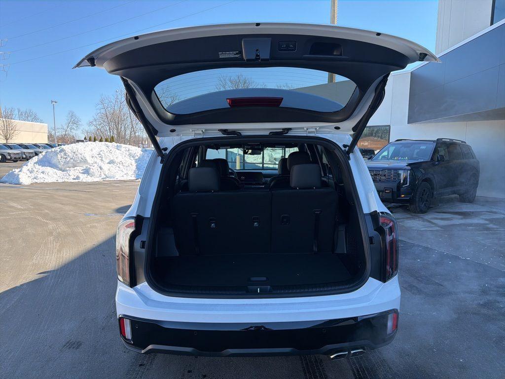 used 2025 Kia Telluride car, priced at $44,044