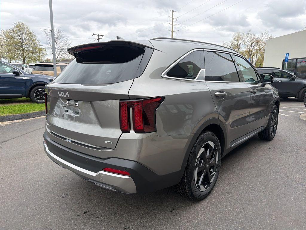 new 2026 Kia Sorento Hybrid car, priced at $38,572